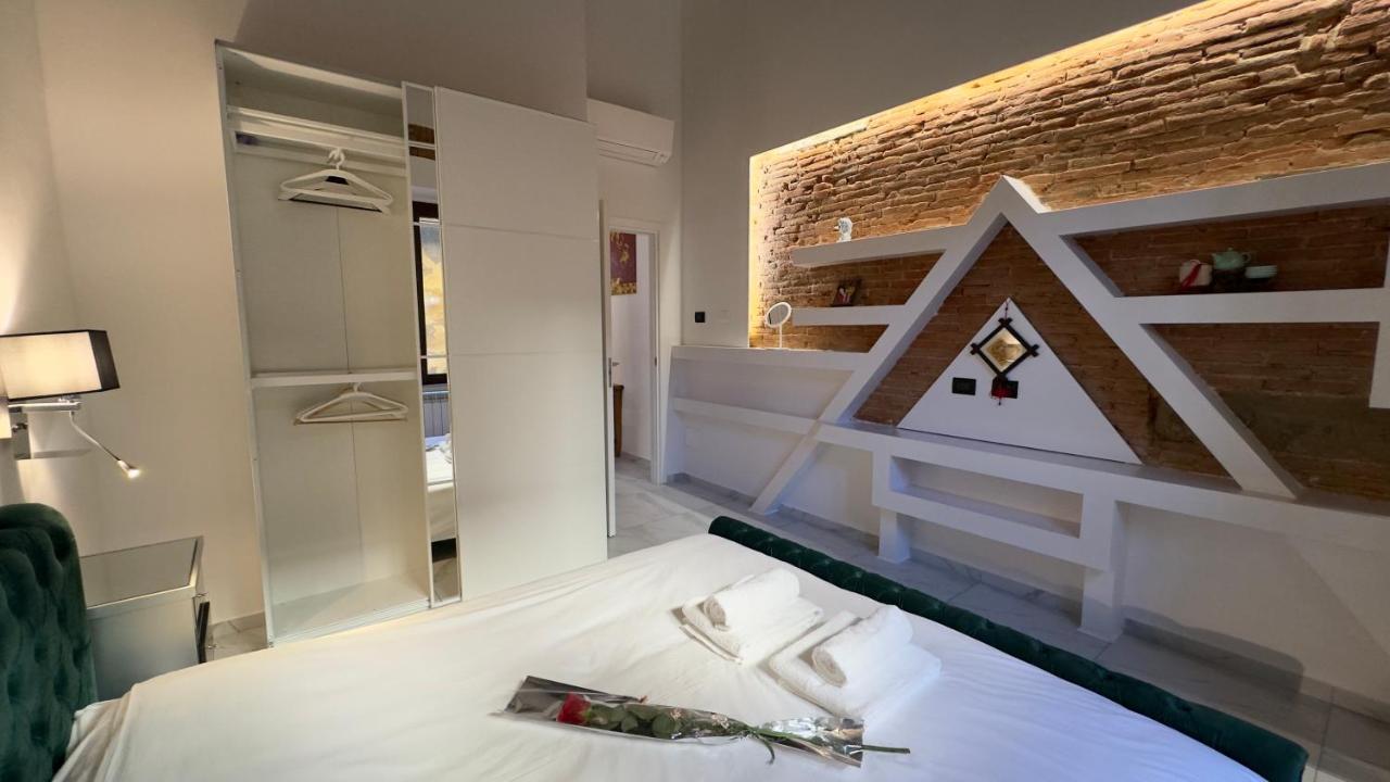 Stylish & Cozy In The Heart Of *
