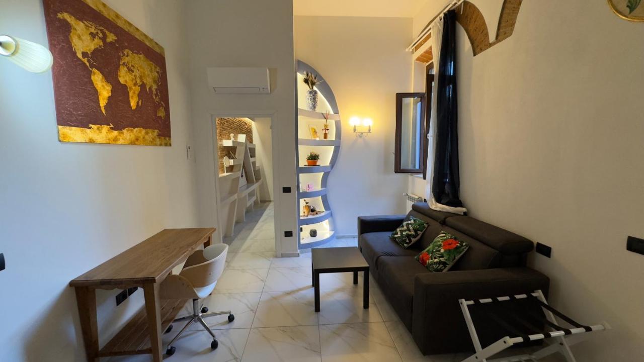 Stylish & Cozy In The Heart Of Florencia